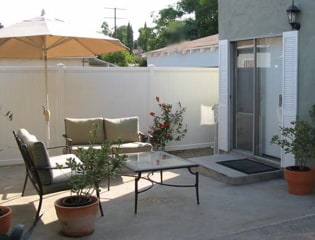 5529 Cartwright Ave unit 1/4, North Hollywood, CA 91601 - photo 2