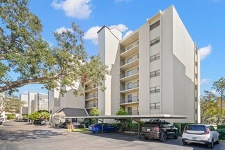 2700 Cove Cay Dr, Clearwater, FL 33760