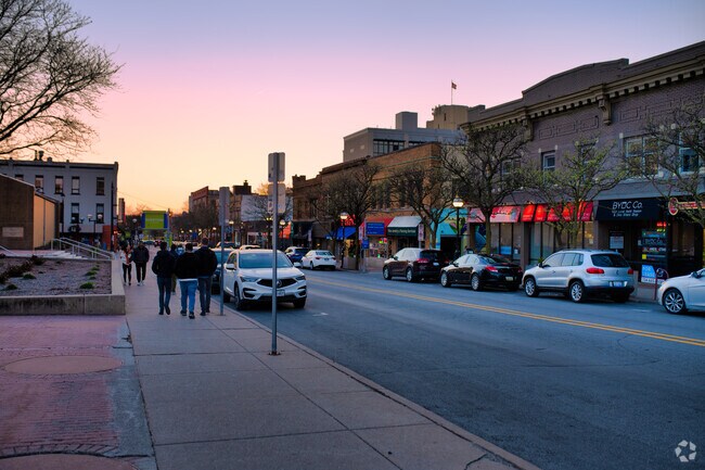 Downtown Ann Arbor has a large selection of restaurants and stores, minutes from Barton Hills.