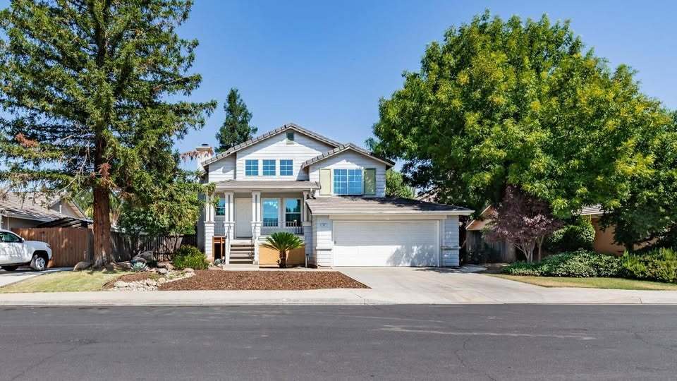 2683 Mitchell Ave, Clovis, CA 93611 - photo 1