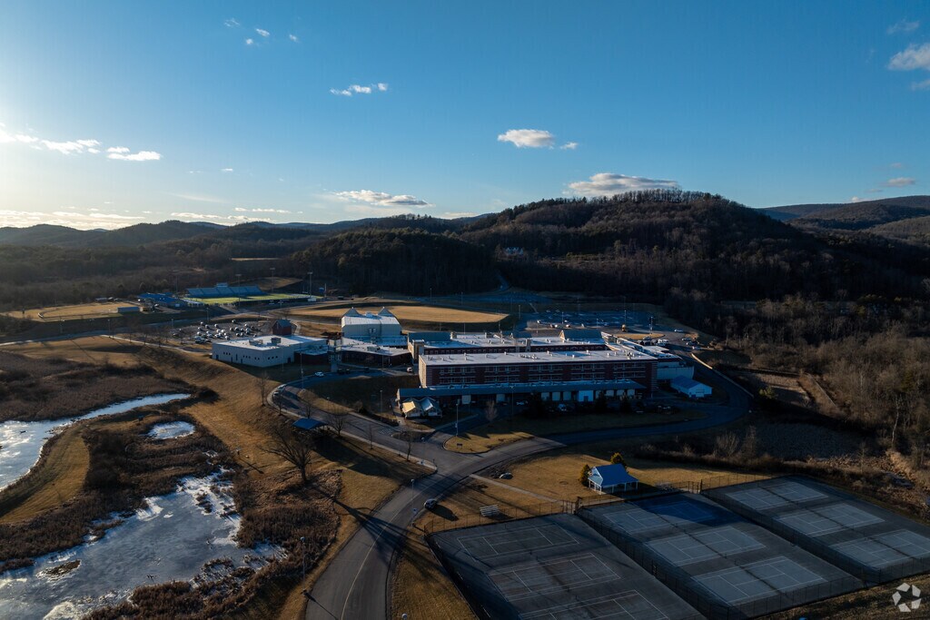 Central Mountain High School has been rated a C- overall from Niche.