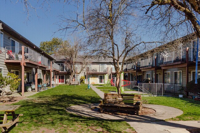 Gateway Park, Portland, OR 97220 - photo 3