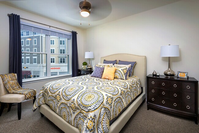 The Oaks on The Square, Storrs Mansfield, CT 06268 - photo 2