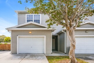 7041 Opal Dr, Largo, FL 33773