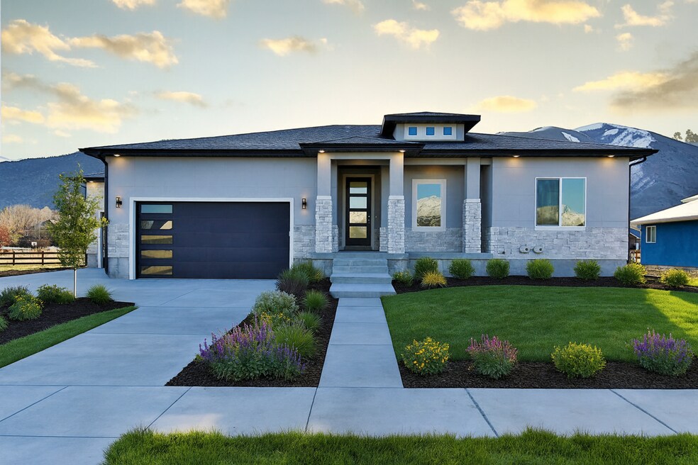 612 E 2450 N unit 37884068, North Logan, UT 84341 - photo 1