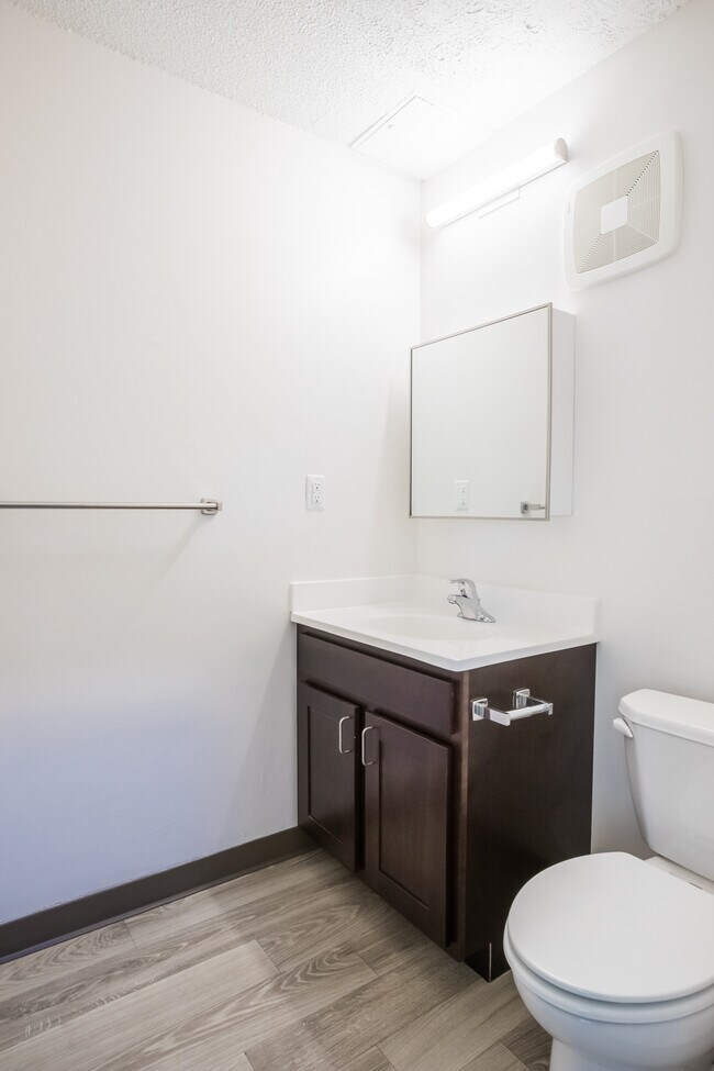 Hillcrest RHF Partners Limited Partnership, Attleboro, MA 02703 - photo 7