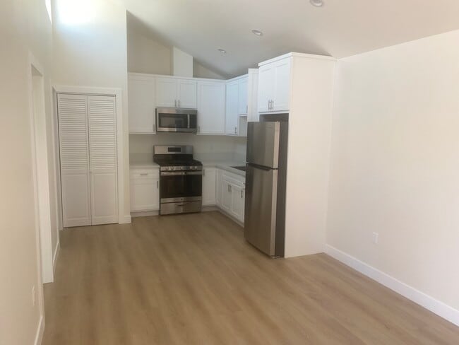 2916 E 10th St unit A, Long Beach, CA 90804 - photo 3