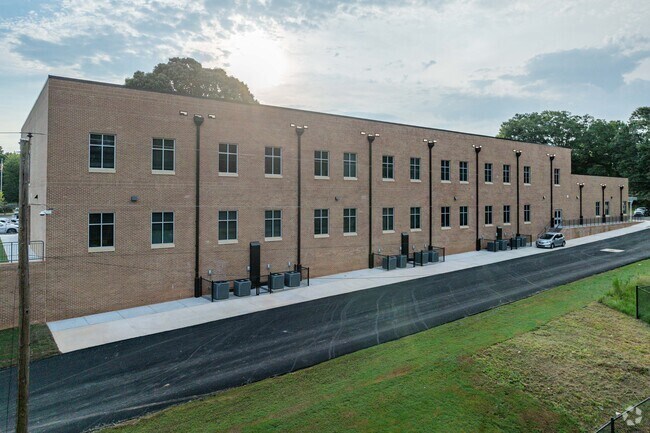 Lyman Hall is a public elementary school located in Gainesville.