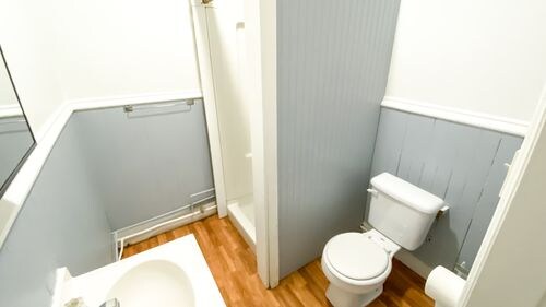 462 Railroad St unit 9, Saint Johnsbury, VT 05819 - photo 5