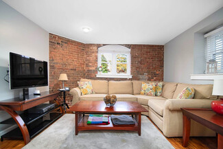 229 N Poplar St Unit ID1043788P, Charlotte, NC 28202