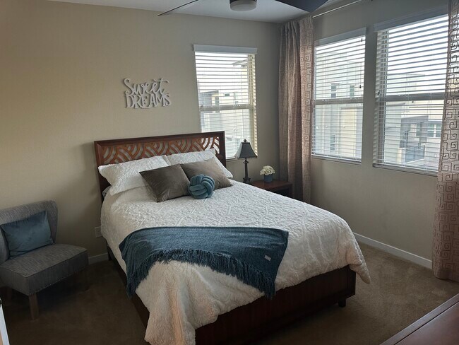 11257 Rainbow Peak Ave unit 201, Las Vegas, NV 89135 - photo 7