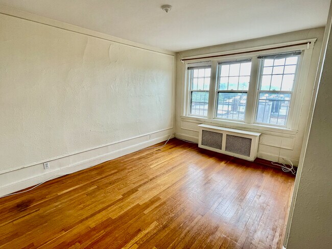 1997 Commonwealth Ave unit 27, Brighton, MA 02135 - photo 3