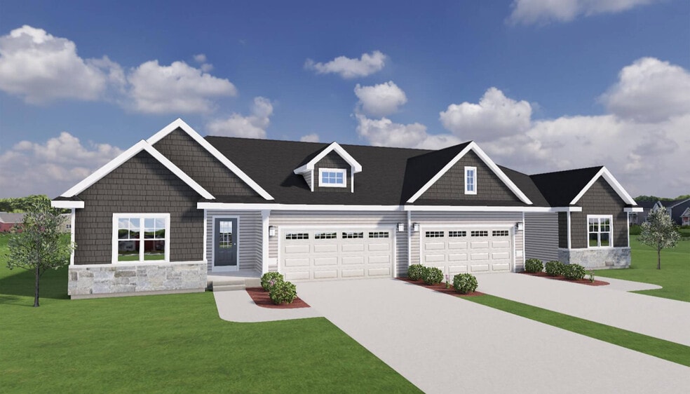 1121 Elderberry Rd, Oconomowoc, WI 53066 - photo 1