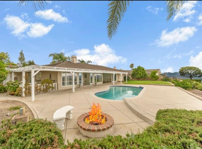 2506 Sapra St, Thousand Oaks, CA 91362 - photo 3