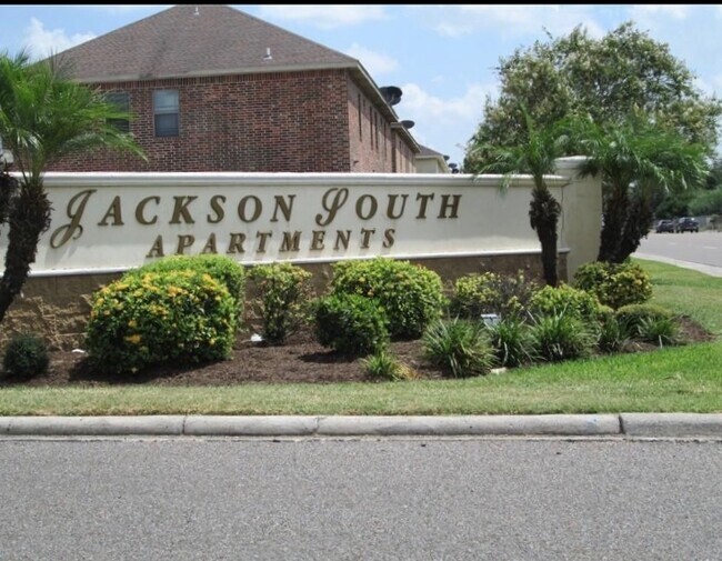 3602 S Radisson Ave unit 1, Pharr, TX 78577 - photo 2