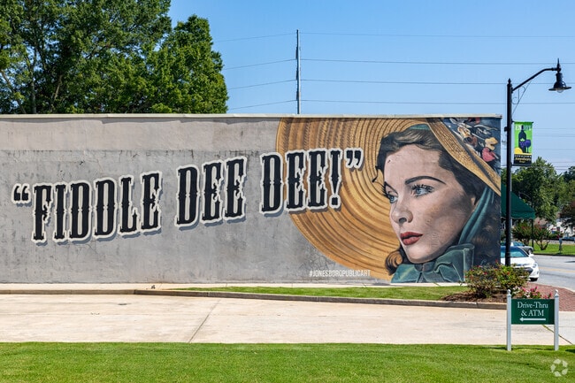 Sightsee the many beautiful murals adorning historic buildings in Jonesboro.