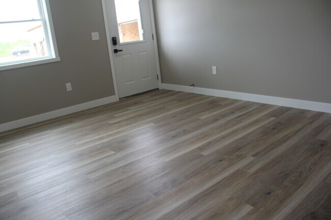 Island Glen #2, Cumberland, WI 54829 - photo 2