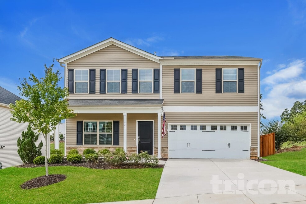 741 Rolling Creek Cir, Clayton, NC 27520 - photo 1