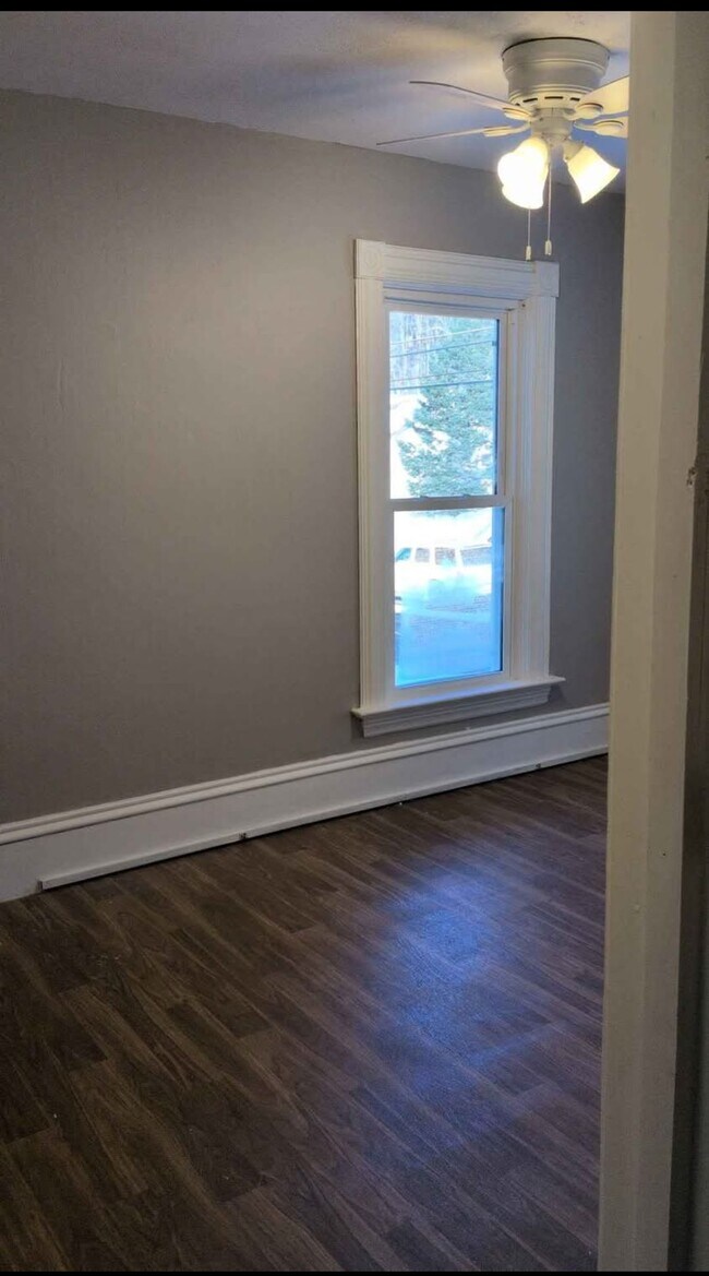 327 S Adams St unit B, Saint Croix Falls, WI 54024 - photo 7