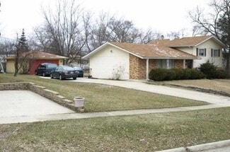 1440 Gentry Rd, Hoffman Estates, IL 60169