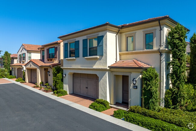 Homes in Cypress Village are well cared for.