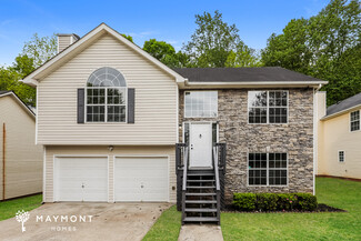 3481 Creekview Dr, Rex, GA 30273