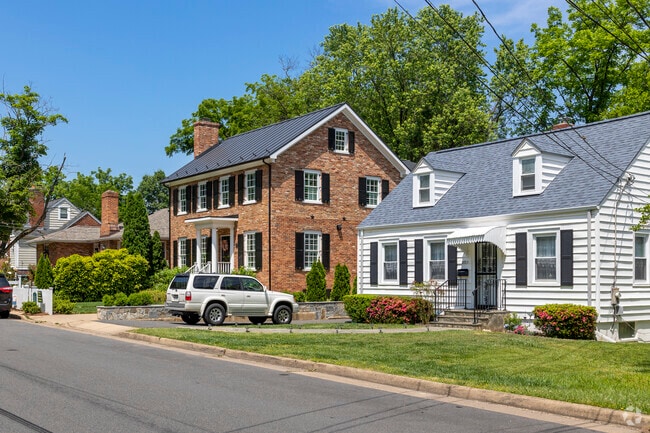 There is no shortage of home styles to choose from in Jefferson.
