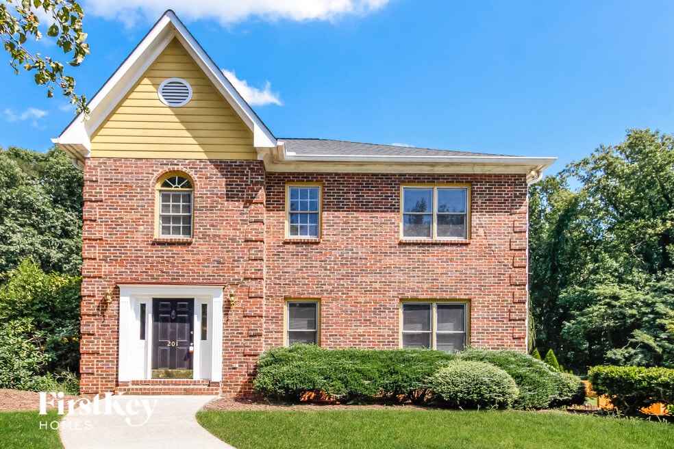 201 Bradford Pl Ln, Lewisville, NC 27023 - photo 1