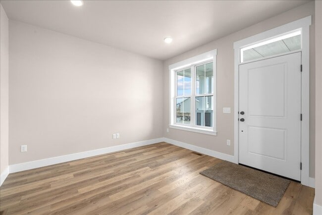 1844 St Peter Ln, Billings, MT 59101 - photo 4