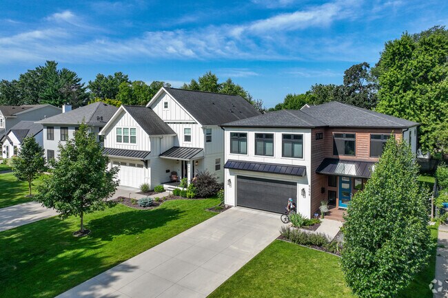 Stately custom homes can be found throughout the Chowen Park/Creek Knoll neighborhood.