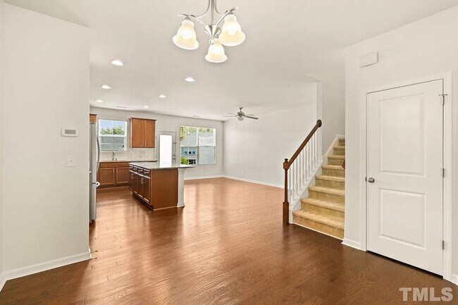 815 Bristol Bridge Dr, Cary, NC 27519 - photo 4