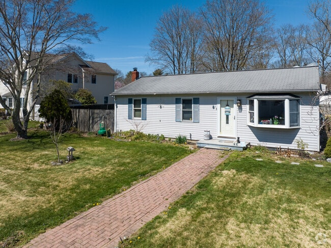 Come to Middle Island to find affordable ranch style homes.