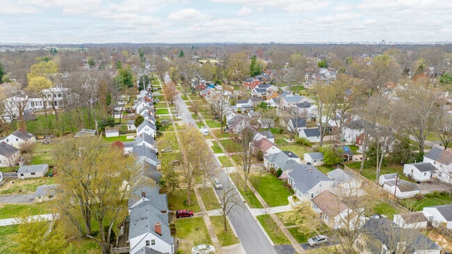 Springlee is not too far from Downtown Louisville.