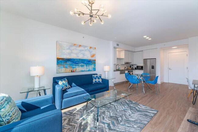 460 NE 5th St unit ID1040096P, Miami, FL 33132 - photo 2