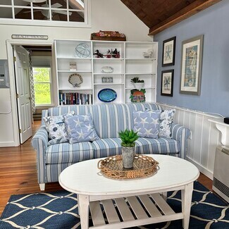 1072 Washington St Unit The Loft, Gloucester, MA 01930