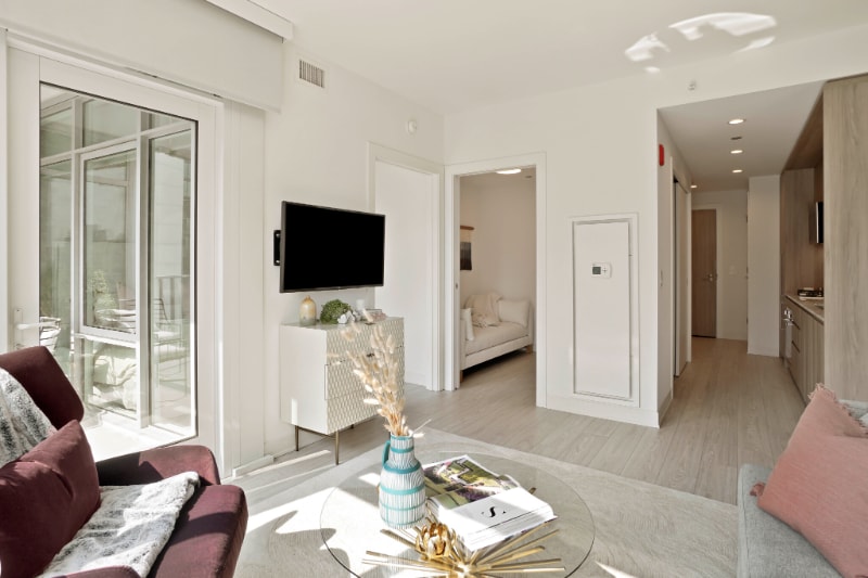 337 N Halsted St, Chicago, IL 60661 - photo 1