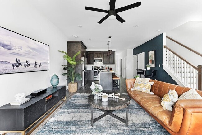 1600 Meharry Blvd unit ID1043922P, Nashville, TN 37208 - photo 3