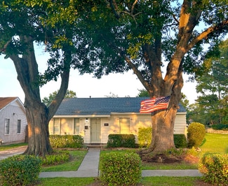 1115 Division St, Metairie, LA 70001