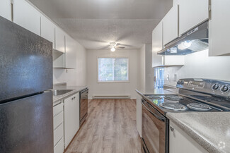 14070 SW 112th Ave, Tigard, OR 97224