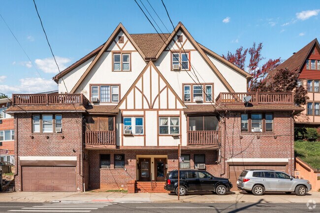 Tudor Revival style homes amongst the common house styles in New Dorp.