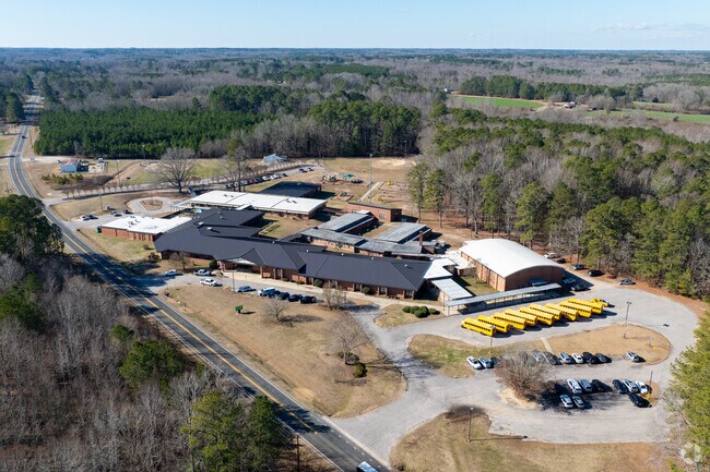 Bunn Elementary School gets a C+ score on Niche.Com.