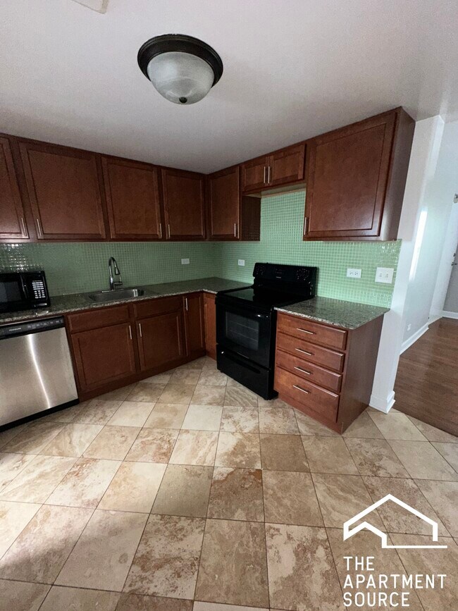 7632 N Milwaukee Ave unit 3A, Niles, IL 60714 - photo 4