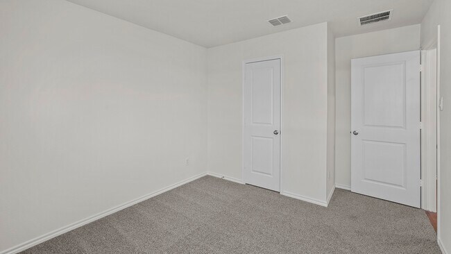 201 Seratoga St unit 36201405, Corsicana, TX 75110 - photo 6