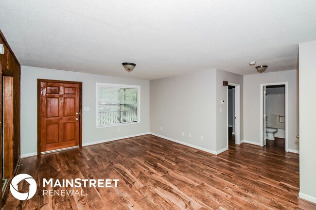 5084 Shady Crest Rd, Adamsville, AL 35005 - photo 3