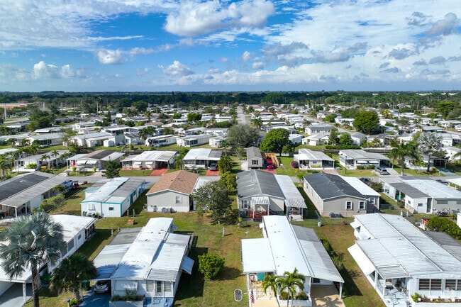 Park City has an abundance of manufactured homes in Davie, FL.