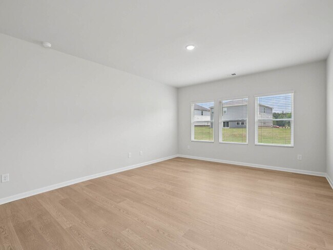 1205 Whitespire Way, Zebulon, NC 27597 - photo 7