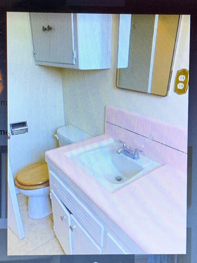 4117 Palmyra Rd unit 3, Los Angeles, CA 90008 - photo 5