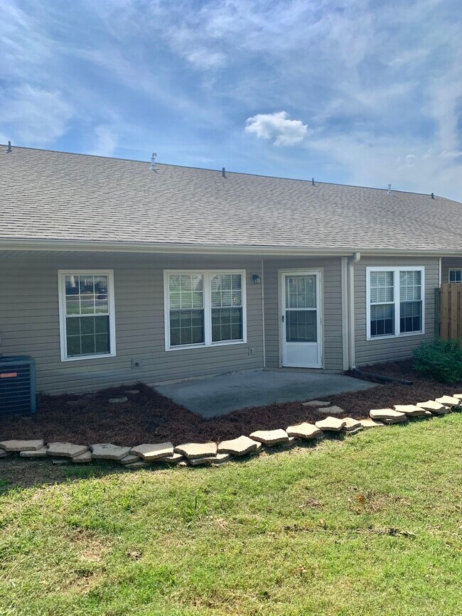 8621 Flagstone Way, Knoxville, TN 37923 - photo 3