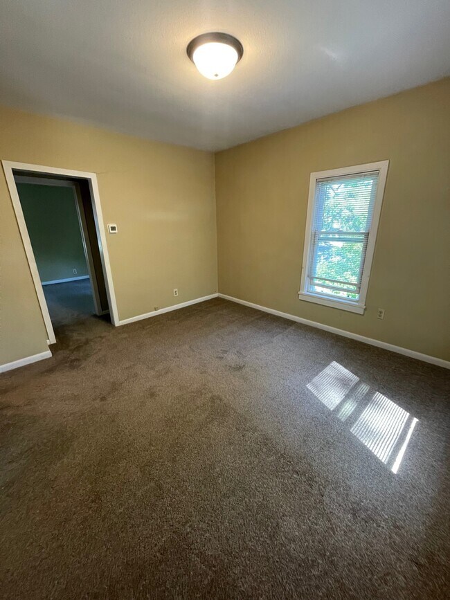 1014 8th St S unit 1014, La Crosse, WI 54601 - photo 4