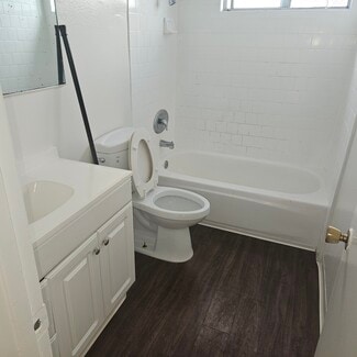8809 Etiwanda Ave Unit 19, Los Angeles, CA 91325